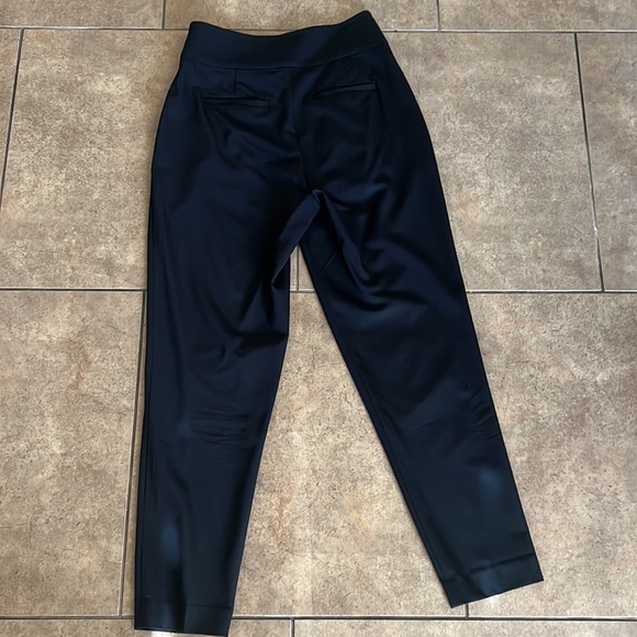 Michael Kors Cropped Trousers - Picture 7 of 8